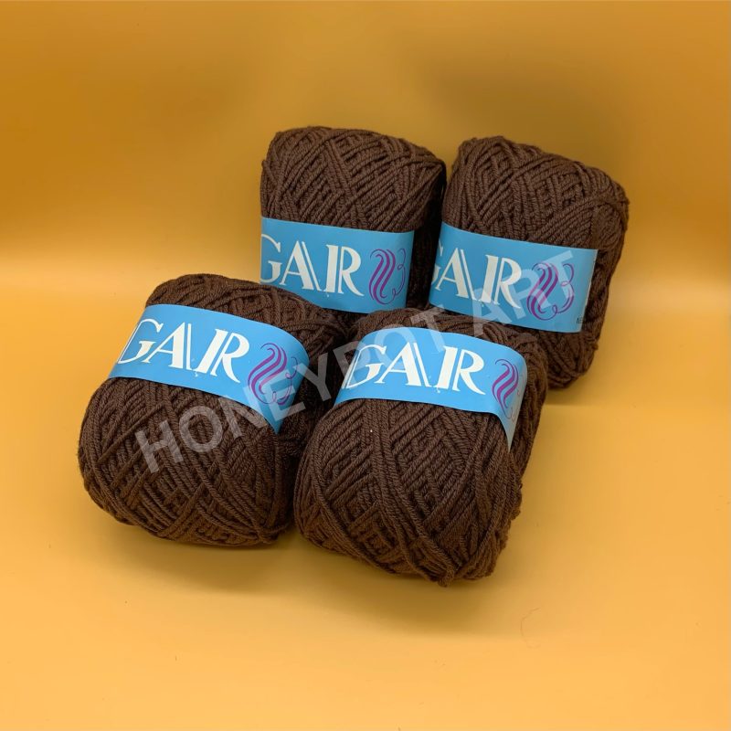 FUG New Wool Yarn (Brown)